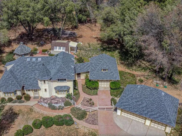 23805 Red Corral Rd, Pioneer, CA 95666