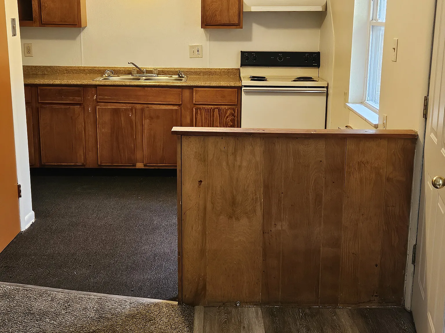 2 bed, 700 sqft, $795 — Photo 4