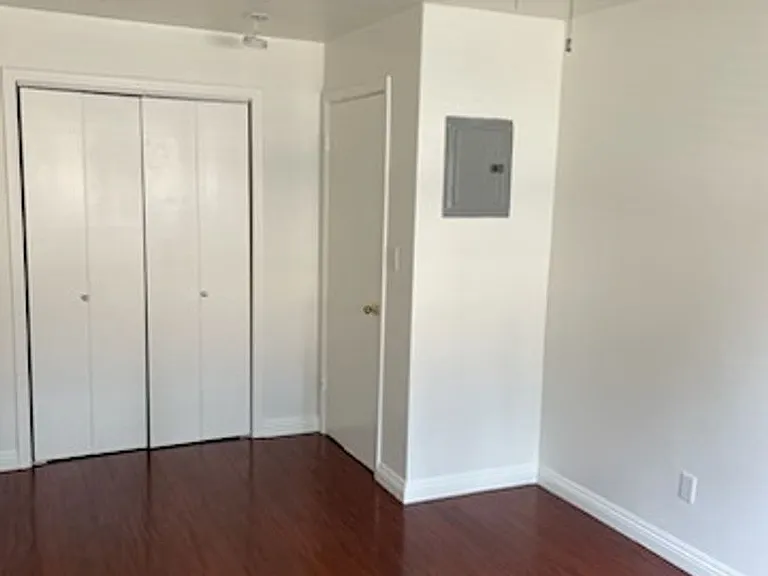 Apt 7222 Whittier — Photo 21