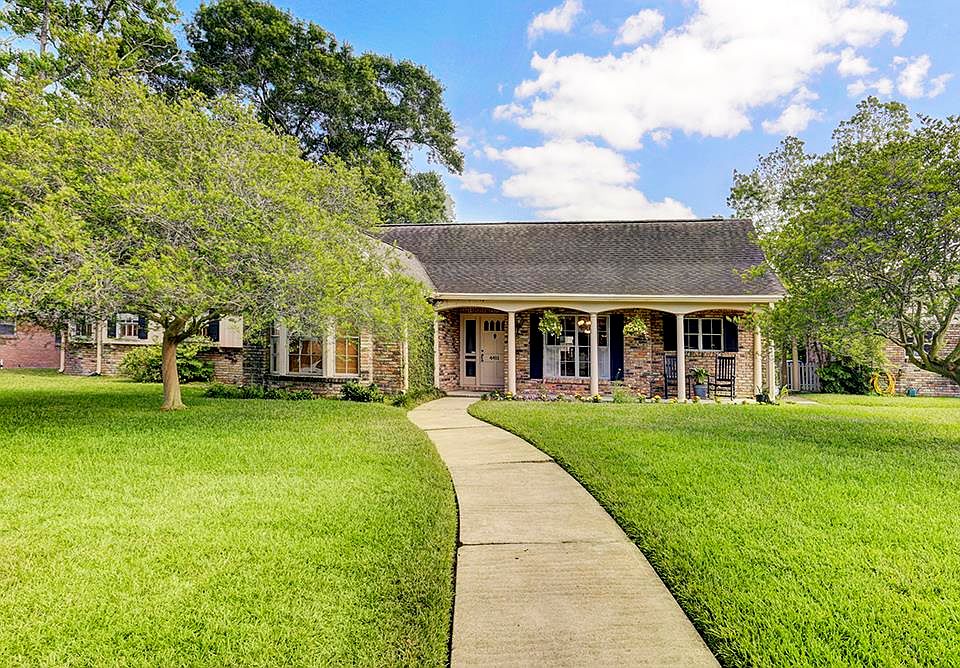 1st image of 4407 Sarong Dr