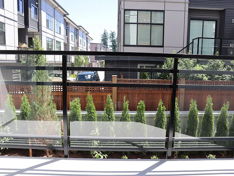 20838 78b Ave #B202 — Photo 23