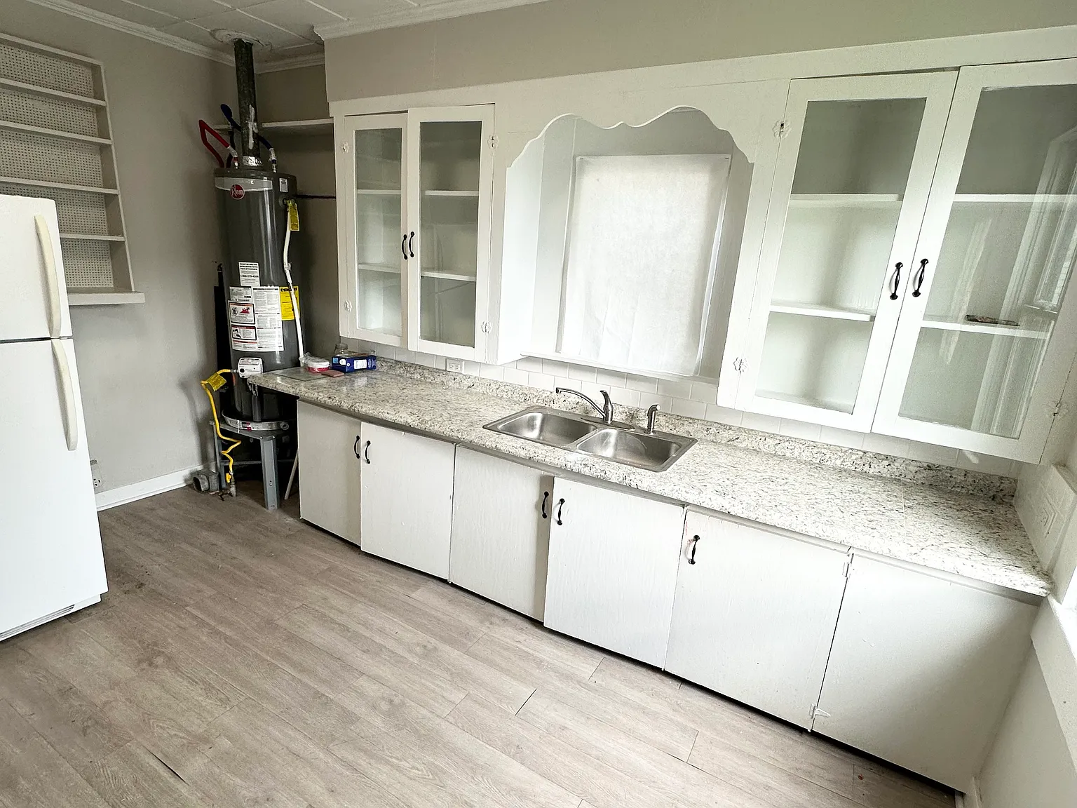 2 bed, 681 sqft, $800 — Photo 2