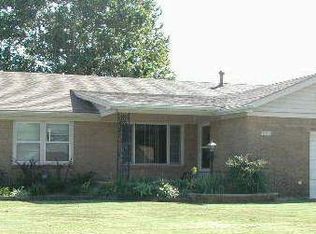 501 Anita Dr, Haysville, KS 67060
