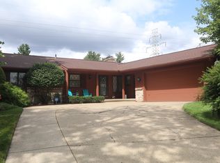 1377 Marwood Dr SE, Kentwood, MI 49508