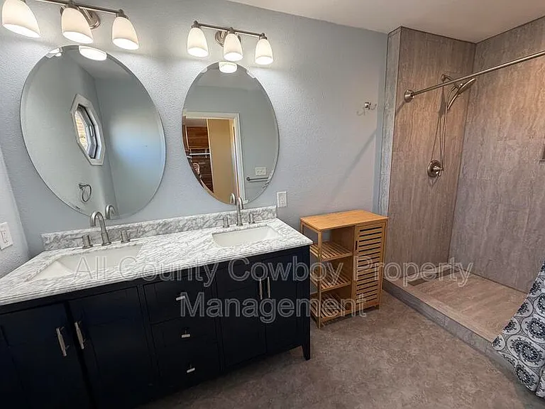 759 Crow Creek Rd — Photo 10