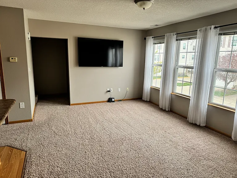 3032 SW Arlan Ln — Photo 4