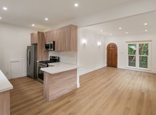 5727 Carlton Way, Los Angeles, CA 90028