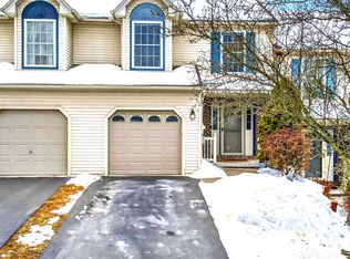 2252 Old Hollow Rd, Mechanicsburg, PA 17055