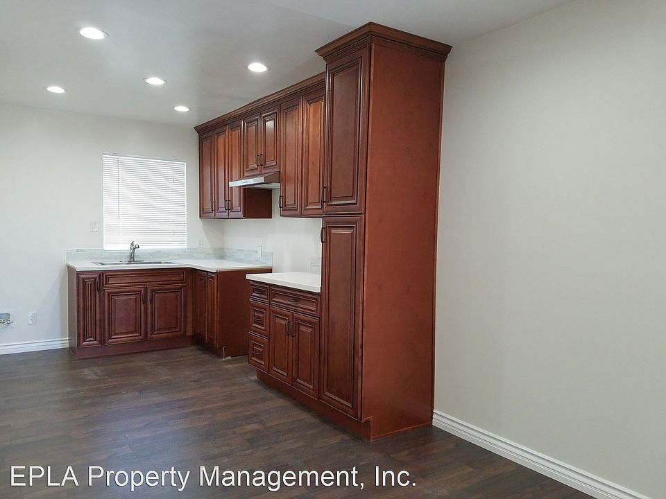 1st image of 1339 1/4 W 93rd St #6479461