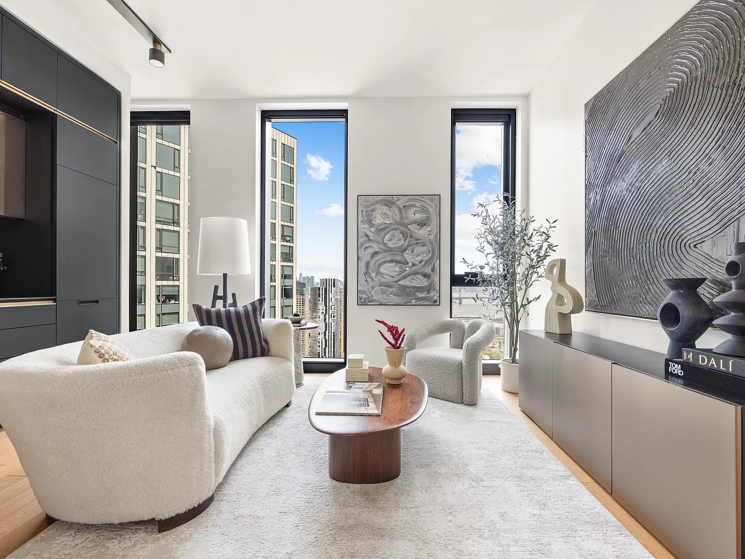 55 Fleet Street — Photo 1