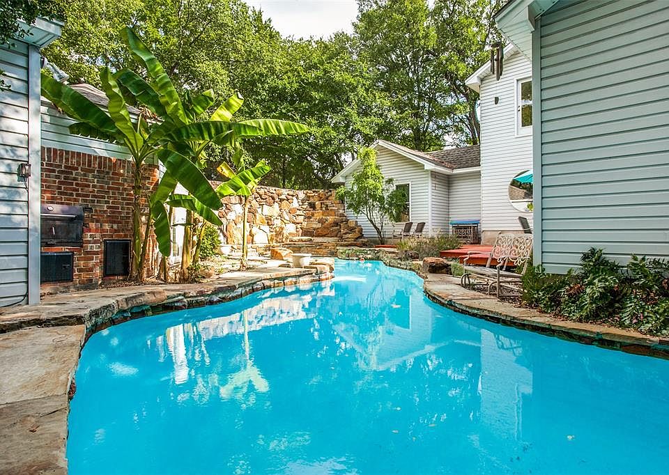 1st image of 6427 Rosalie Dr