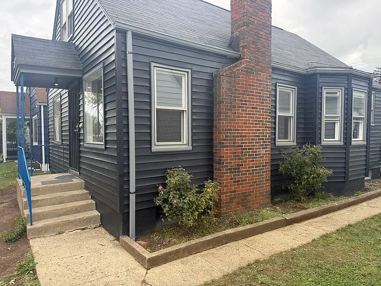 1050 Bulen Ave — Photo 44