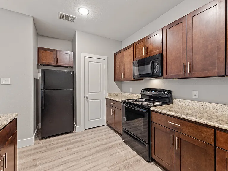 13601 Pinnacle Cir W #2103 — Photo 14