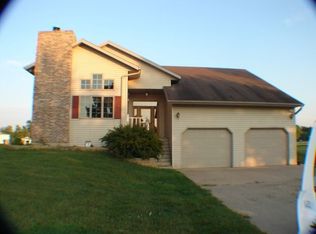 N10231 Bodoh Rd, Clintonville, WI 54929