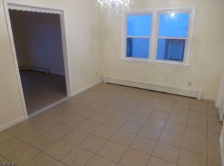 113 Farnham Ave, Garfield, NJ 07026