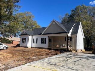 1803 W Davis St, Burlington, NC 27215