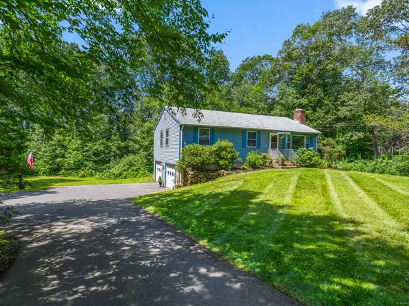 12 Spusta Road, Stafford, CT 06076