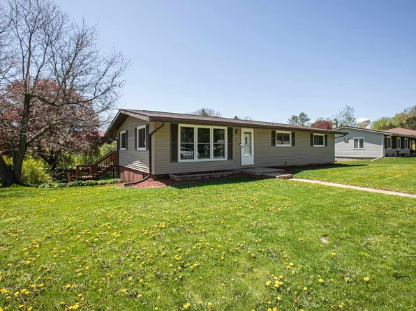 501 W North St, Dodgeville, WI 53533