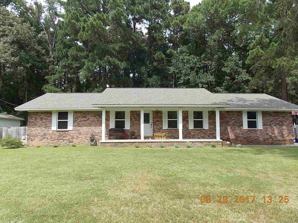 1st image of 102 W Mockingbird Ln
