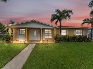 3277 NW 202nd Ln, Miami Gardens, FL 33056