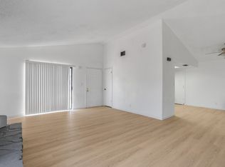 30001 Caddy Ln, Tehachapi, CA 93561