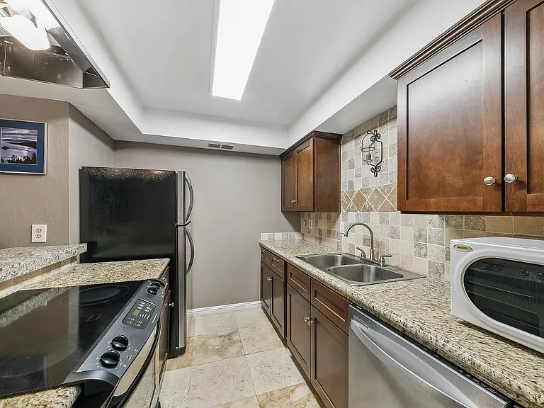 1121 Herbert Ave #A — Photo 14