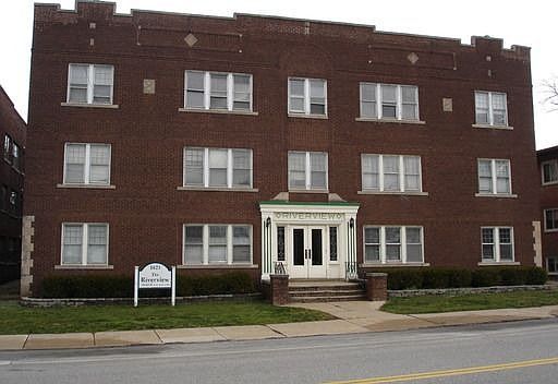 1st image of 1423 Riverside Dr APT 21