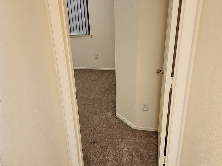 10684 E 39th Ln — Photo 26