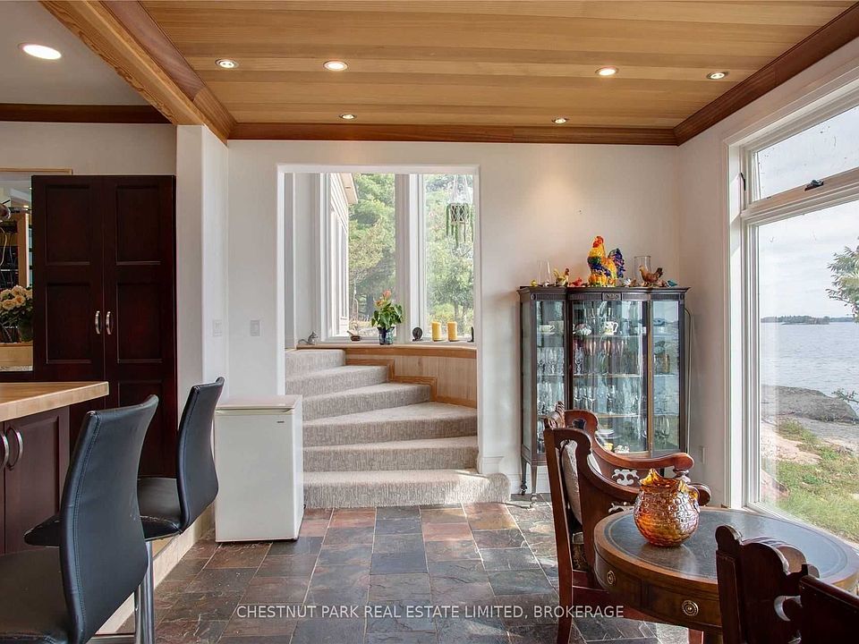 60 Grenadier Is, Leeds And The Thousand Islands, ON K0E 1R0 MLS 