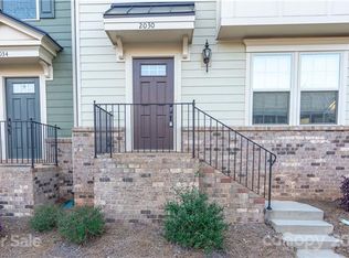 2030 Sage Park Dr, Charlotte, NC 28217