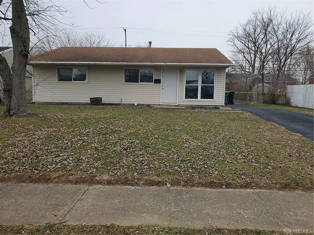 363 Stratmore St photo 1
