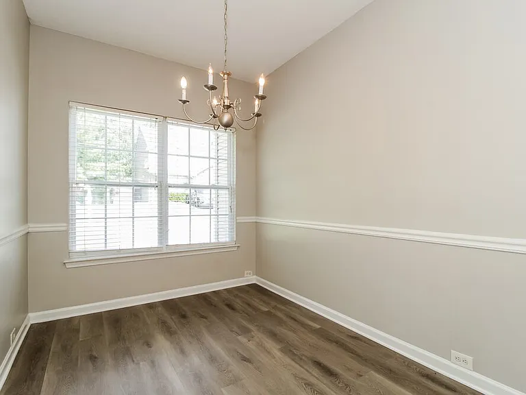 2264 Crossrail Dr — Photo 7