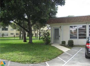 409 SW Natura Ave APT D, Deerfield Beach, FL 33441