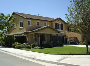 5761 Reagan Dr, Fontana, CA 92336