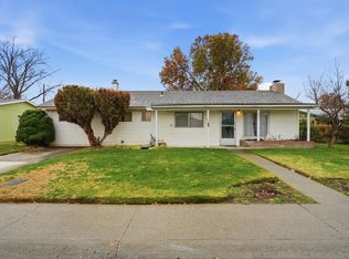 381 Wright Ave, Richland, WA 99352