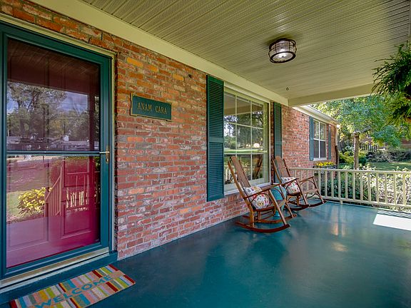 Spacious Front Porch