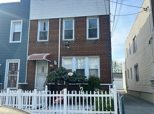 2879 Dill Pl, Bronx, NY 10465