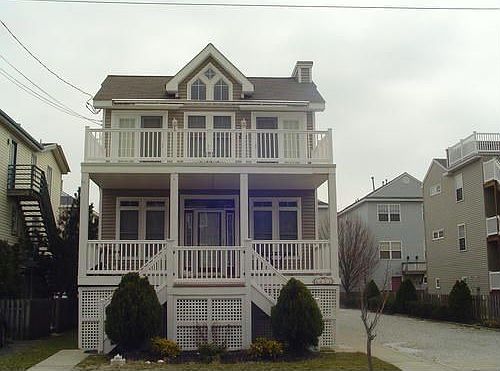 5th image of 617A Pleasure Ave #B