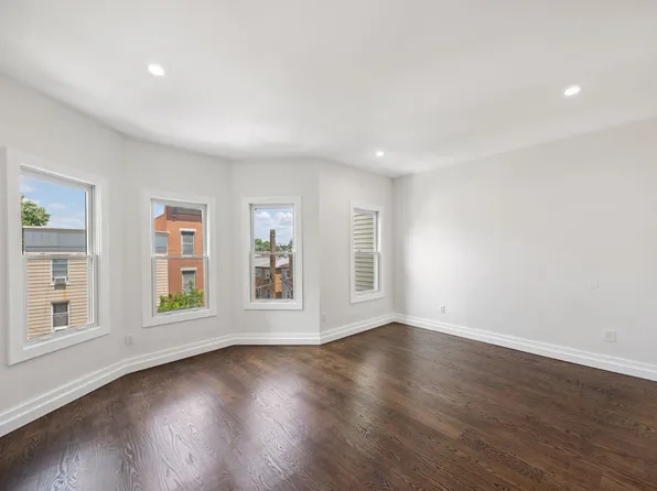 203 3rd Street image 6 of 20