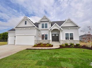 419 Andover Dr, Oswego, IL