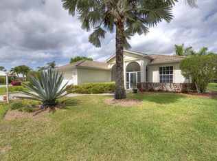 2141 Faliron Rd, North Fort Myers, FL 33917