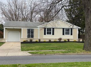 597 Parry Blvd, Cinnaminson, NJ 08077