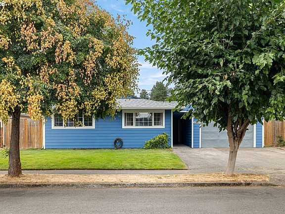 3rd image of 12275 SW 14th St