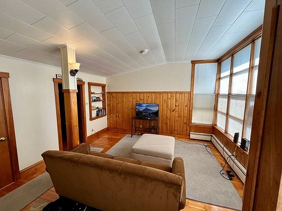 2nd image of 351 Main St #3