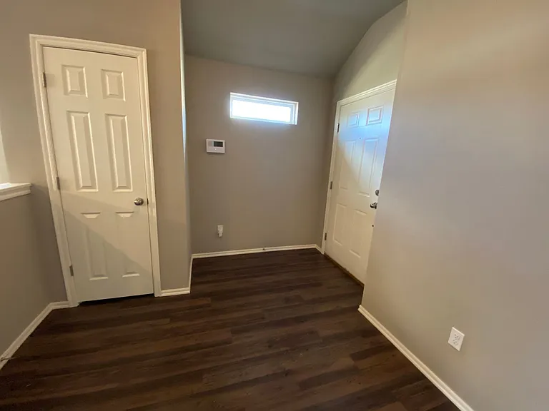 4517 Hunter Blvd — Photo 4