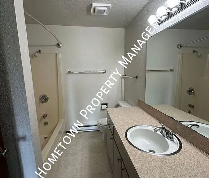 214 65th Way SW #B — Photo 14