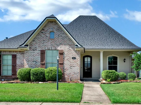 1111 Creole Dr, Bossier City, LA 71111