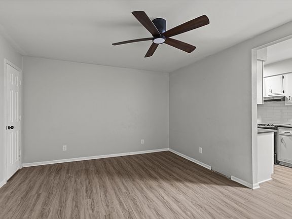 4th image of 720 Ottawa St APT 132