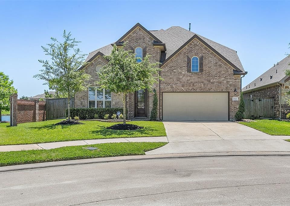 1st image of 19903 Virginia Falls Ln