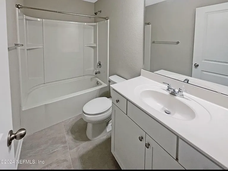 11231 Minnetta Ct — Photo 18
